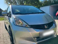 Gebraucht Honda Jazz 90 PS (66 kW) 2013 Silber Kleinwagen