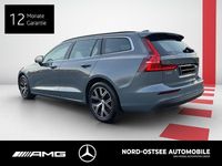 Gebraucht Volvo V60 Core 197 PS (144 kW) 2022 Thunder grey / metallic Kombi