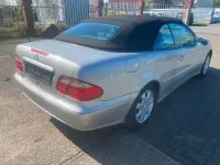 Gebraucht Mercedes CLK200 Avantgarde 163 PS (119 kW) 2001 Silber Cabrio