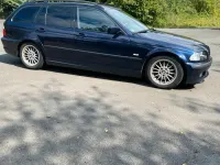 Gebraucht BMW 320 M Sport 170 PS (125 kW) 2001 Blau Kombi