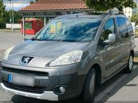 Gebraucht Peugeot TePee 120 PS (88 kW) 2010 Braun Kombi