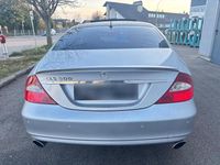 Gebraucht Mercedes CLS500 327 PS (240 kW) 2005 Silber Coupé