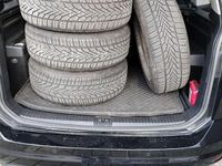 Gebraucht VW Touran Highline 150 PS (110 kW) 2016 Schwarz Van / Kleinbus