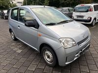 Gebraucht Daihatsu Cuore Plus 58 PS (42 kW) 2005 Silber Kleinwagen