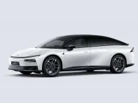 Neu XPENG P7 RWD Long Range 230 kW (313 PS) 2026 Weiss arctic white Limousine