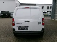 Neu Fiat Doblò Tech 110 PS (80 kW) 2026 Weiß Van / Kleinbus