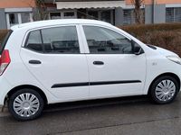 Gebraucht Hyundai i10 67 PS (49 kW) 2008 Weiß Kleinwagen