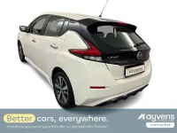 Gebraucht Nissan Leaf Acenta 110 kW (150 PS) 2022 Weiß Kleinwagen