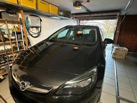 Gebraucht Opel Astra 110 PS (80 kW) 2016 Schwarz Kombi