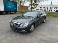Gebraucht Mercedes E250 204 PS (150 kW) 2009 Grau Kombi