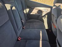 Gebraucht Ford Focus Ghia 131 PS (96 kW) 2003 Silber Kombi