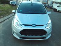 Gebraucht Ford B-MAX Titanium 125 PS (91 kW) 2014 Silber Van / Kleinbus