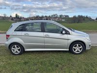 Gebraucht Mercedes B170 116 PS (85 kW) 2009 Silber Van / Kleinbus