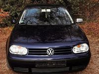 Second-hand VW Golf IV 75 CP (55 kW) 2002 Albastru Berlinǎ