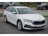 Gebraucht Skoda Octavia 204 PS (150 kW) 2021 Candyweiss Kombi