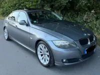 Gebraucht BMW 320 M Sport 177 PS (130 kW) 2009 Grau Limousine