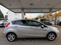 Gebraucht Ford Fiesta Titanium 120 PS (88 kW) 2009 Silber Limousine