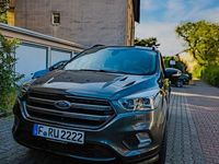 Gebraucht Ford Kuga ST-Line 179 PS (131 kW) 2018 Grau SUV
