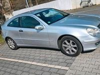 Gebraucht Mercedes C180 143 PS (105 kW) 2006 Silber Coupé