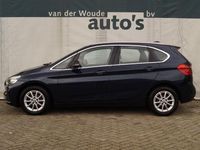 Gebraucht BMW 216 Executive 116 PS (85 kW) 2016 Blau Van / Kleinbus