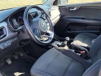 Second-hand Kia Rio 64 CP (47 kW) 2018 Albastru Berlinǎ