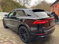 Gebraucht Audi Q8 286 PS (210 kW) 2021 Schwarz SUV