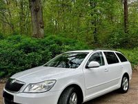 gebraucht Skoda Octavia 1.6 TDI Family Edition, Scheckheft