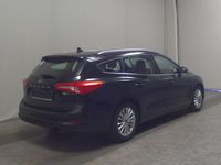 Gebraucht Ford Focus Titanium 125 PS (91 kW) 2021 Obsidianschwarz metallic Limousine
