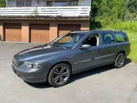 Gebraucht Volvo V70 140 PS (102 kW) 2004 Schwarz Kombi