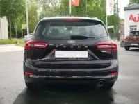 Gebraucht Ford Focus Titanium 125 PS (91 kW) 2023 Schwarz Kombi