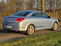 Gebraucht Opel Astra Edition 116 PS (85 kW) 2008 Blau Cabrio