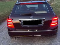 Gebraucht Mercedes C220 140 PS (102 kW) 2014 Schwarz Kombi