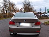 Gebraucht BMW 525 218 PS (160 kW) 2005 Braun Limousine