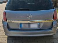 Gebraucht Opel Astra Selection 116 PS (85 kW) 2009 Grau Kombi