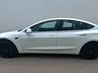 Gebraucht Tesla Model 3 258 kW (351 PS) 2019 Weiß Limousine