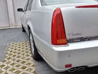 Gebraucht Cadillac Deville 291 PS (214 kW) 2010 Silber Limousine