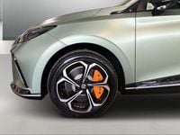 Używany MG MG4 EV 319 kW (435 KM) 2024 Zielony Hatchback