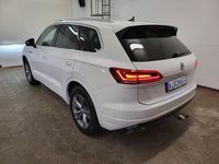 Gebraucht VW Touareg R-line 286 PS (210 kW) 2020 Weiß SUV