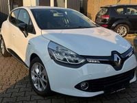 Gebraucht Renault Clio IV LIMITED 73 PS (53 kW) 2016 Gletscherweiss Kleinwagen