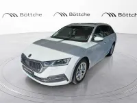 Gebraucht Skoda Octavia Style 116 PS (85 kW) 2023 Moonweiss metallic Kombi
