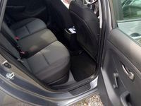 Gebraucht Hyundai i30 Classic 99 PS (72 kW) 2014 Grau Kleinwagen