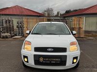 Gebraucht Ford Fusion 80 PS (58 kW) 2012 Weiß Kleinwagen