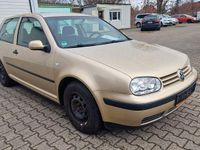 Gebraucht VW Golf IV 75 PS (55 kW) 2002 Gold Limousine