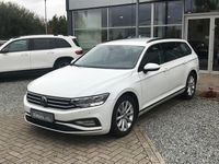 Gebraucht VW Passat 122 PS (89 kW) 2022 Weiß Limousine