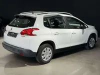Gebraucht Peugeot 2008 Active 99 PS (72 kW) 2015 Lack weiss banquise/typ SUV