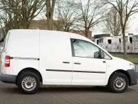 Gebraucht VW Caddy 75 PS (55 kW) 2011 Weiß Van / Kleinbus