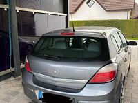 Gebraucht Opel Astra 105 PS (77 kW) 2005 Grau Kleinwagen