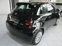 Gebraucht Fiat 500e Action 69 kW (95 PS) 2021 Onyx schwarz) (schwarz Kleinwagen