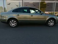Gebraucht VW Passat Trendline 193 PS (141 kW) 2002 Grün Limousine