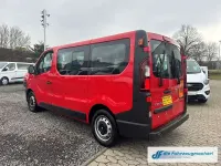 Gebraucht Opel Vivaro 90 PS (66 kW) 2015 Rot Van / Kleinbus
